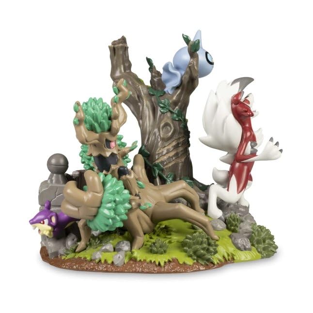 Pokémon Center: Haunted Pokémon Village: Lycanroc Howling Hill Figure