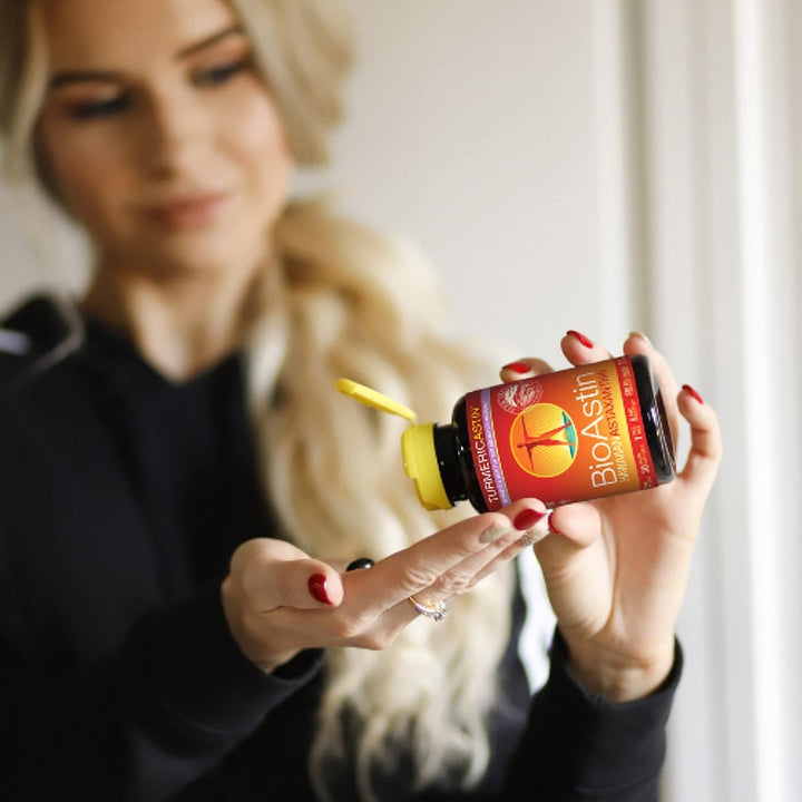 Nutrex Hawaii, TurmericAstin, with Turmeric, BioAstin Hawaiian Astaxanthin & BioPerine Black Pepper Extract, 30 Count - The Oasis of Health